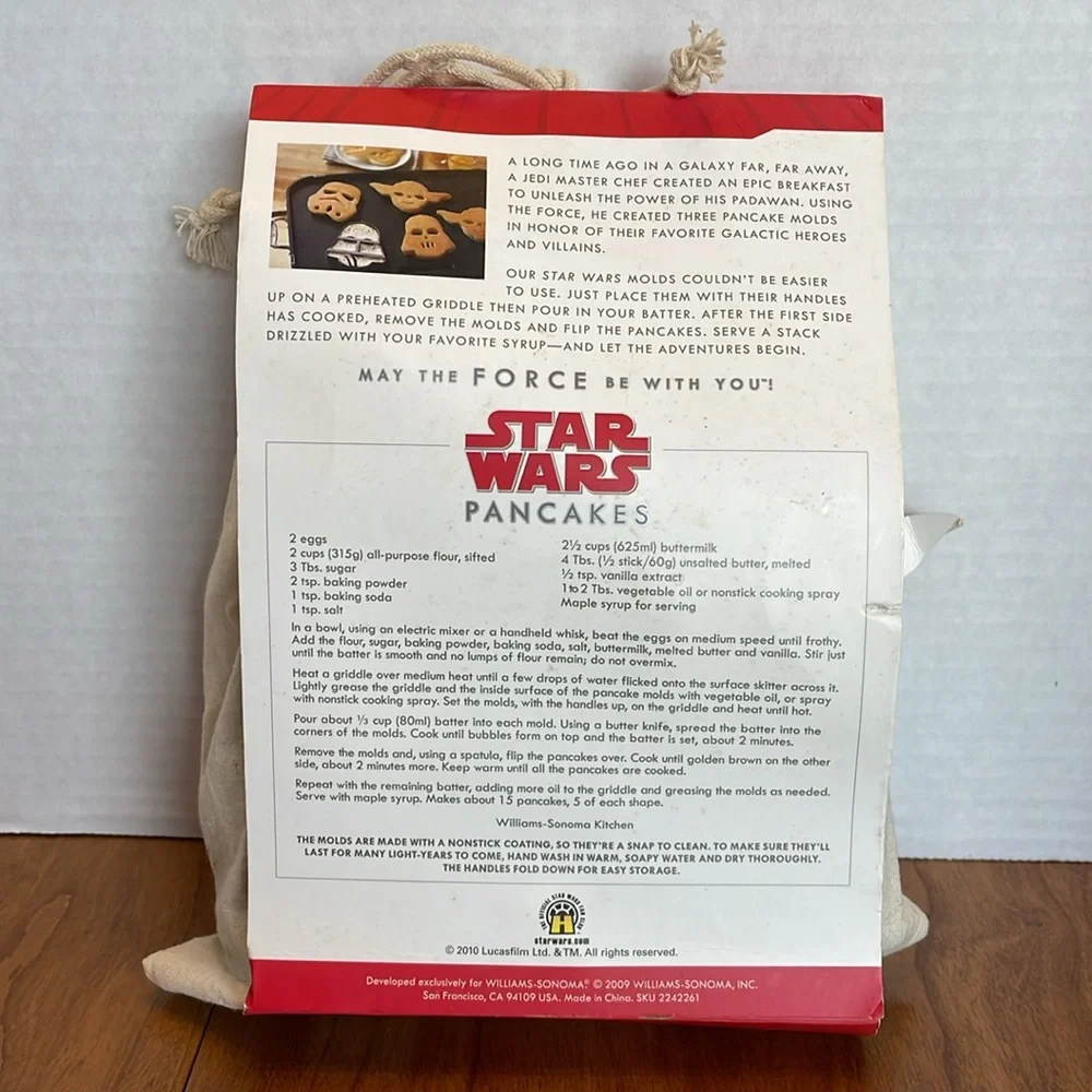 Williams Sonoma Star Wars Pancake Molds Set